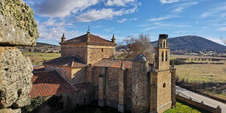 Casa Rural Casa Fuerte San Gregorio I Almarza Exteriér fotografie